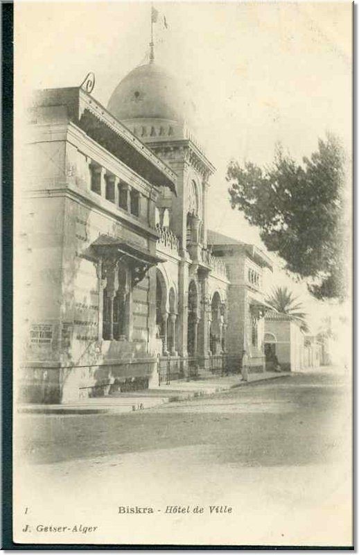 Biskra Hotel de ville.jpg