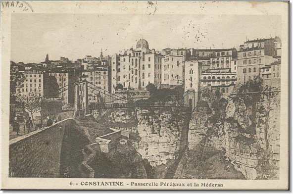 Passerelle Perregaux.jpg