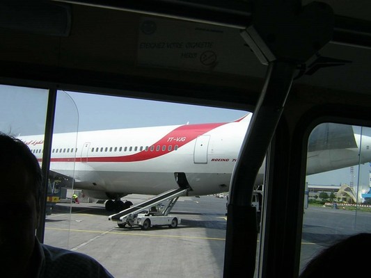 Dscn1994_boeing_767_vue_du_bus_a_Constantine2.JPG