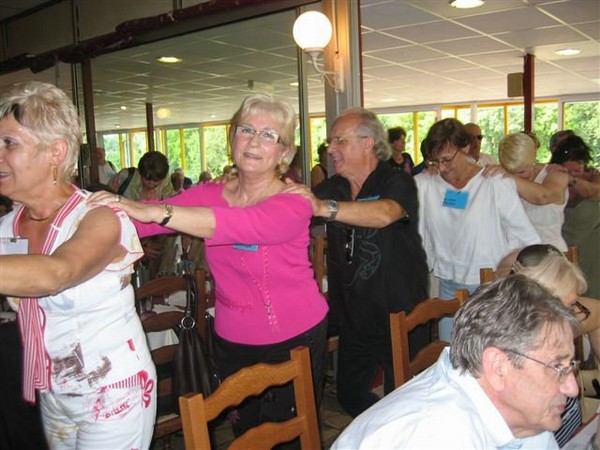 Bonneambianedesjeunes___.jpg